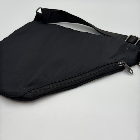 Brand New Lpnd Black Sling Crossbody Bag with Reflective Strap - Picture 3 of 11